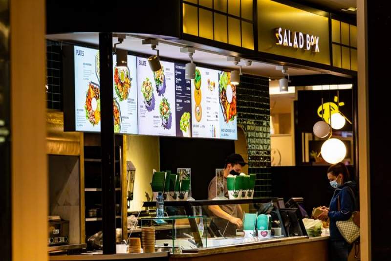 Salad Box aduce noi propuneri în Iulius Mall Iași!