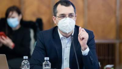Vlad Voiculescu anunță controale: 30% din vaccinări au fost făcute în afara platformei