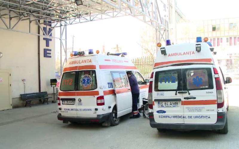 Femeie rănită într-un accident, plimbată între spitalele din Vaslui şi Iaşi de două ori într-o singură zi
