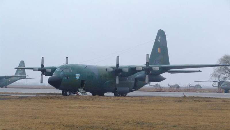 Guvernul american a donat României o aeronavă de tip C-130 Hercules