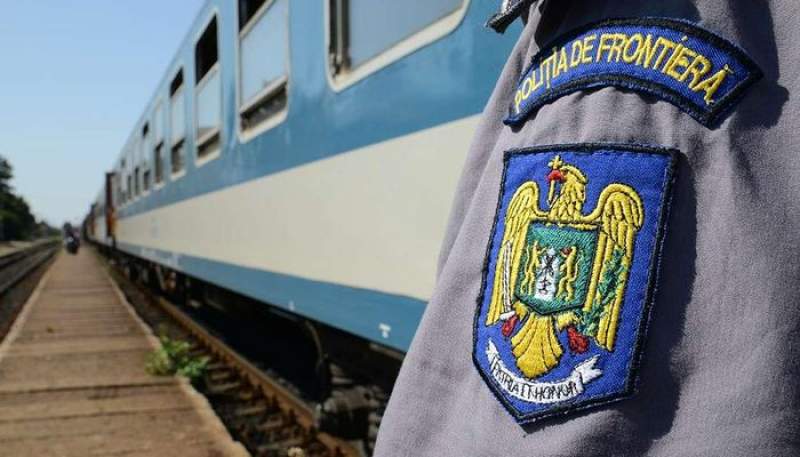 Un cubanez și un srilankez cu permise de ședere Schengen false, opriți la granița cu Ungaria