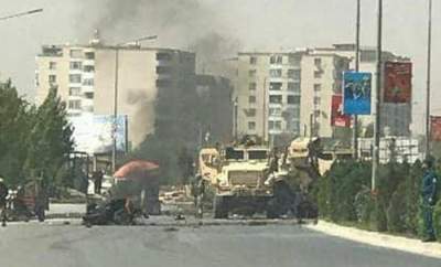Atac sinucigaș asupra unui convoi NATO, la Kabul