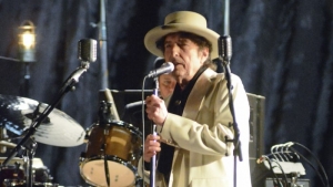 Bob Dylan a răspuns apelurilor disperate ale Comitetului Nobel. Cum și-a motivat artistul tăcerea prelungită