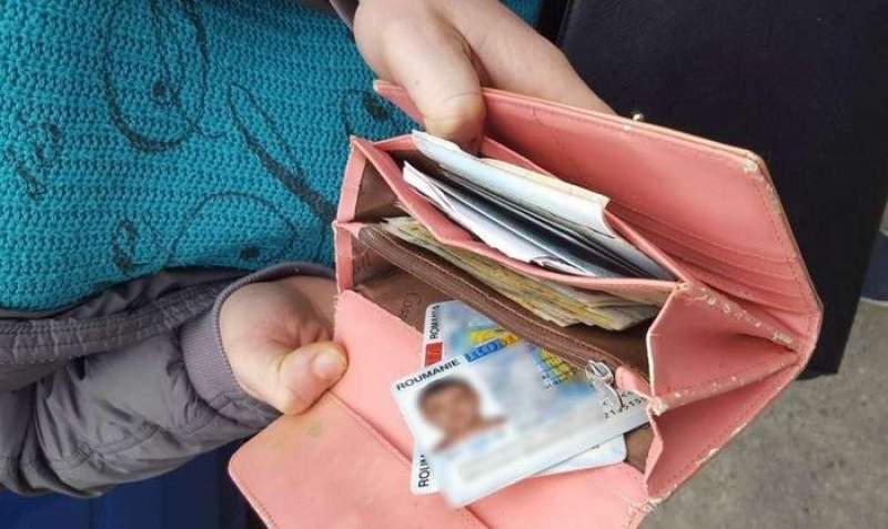 Îngrijorare maximă la frontieră: din ce în ce mai mulți basarabeni încearcă să ajungă în UE cu documente de identitate românești falsificate