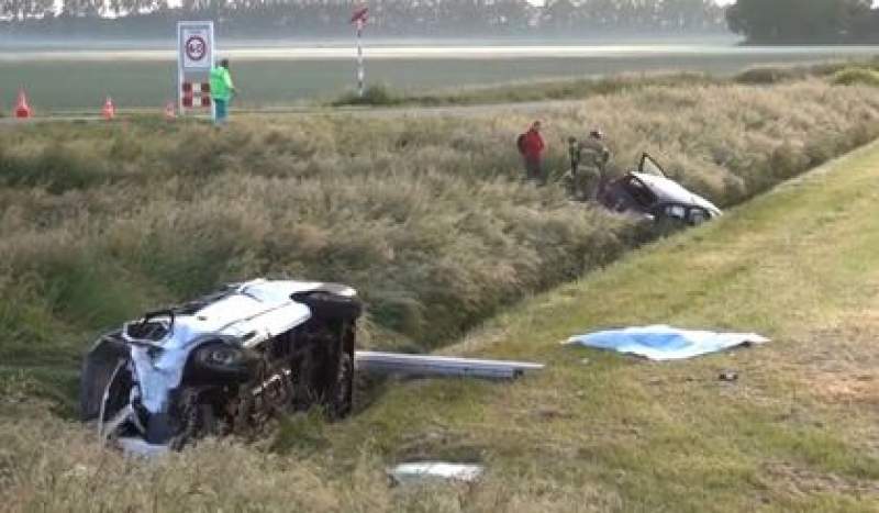 Doi români morți și șapte răniți într-un accident cumplit în Olanda