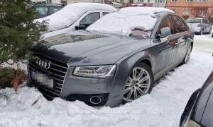 Audi A8 furat din Cehia, găsit de polițiștii de frontieră într-o parcare din Sighetu Marmației
