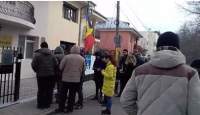 Coadă la Consulatul Republicii Moldova de la Iași. 5000 de buletine de vot au fost distribuite pentru circumscripție