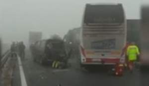 Autocar românesc implicat într-un grav accident în Ungaria, la 2 km de intrarea în țară: cel puțin 3 morți