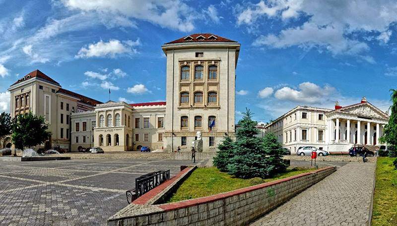 UMF Iași: Peste 2.100 de candidați înscriși și 74 de amfiteatre și săli de curs pregătite pentru examenul de rezidențiat