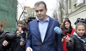 Cum a ajuns Darius Vâlcov, politician cu trei dosare penale pentru corupție, să dărâme Guvernul